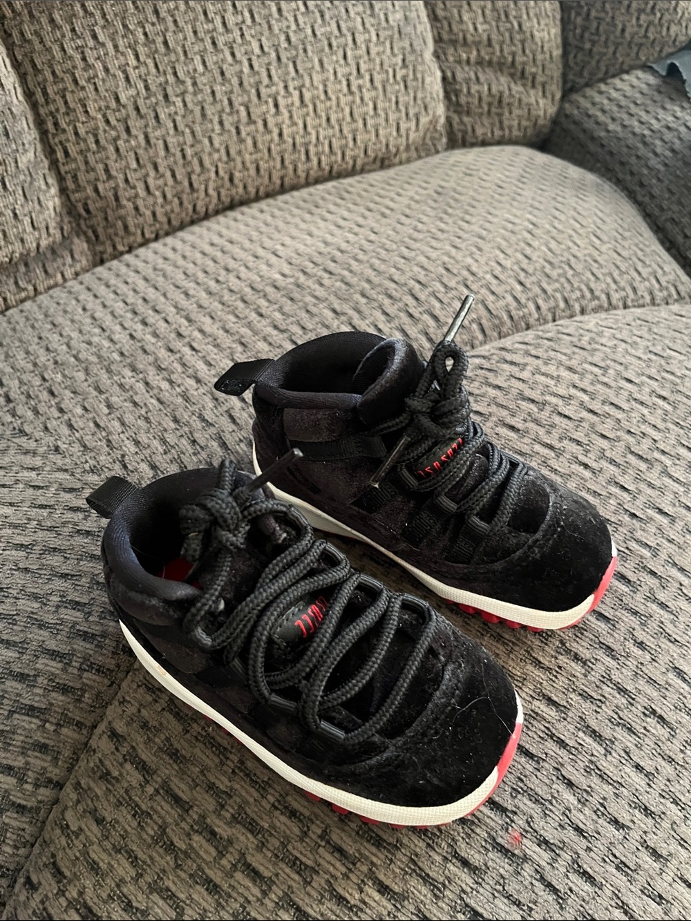Jordan Kids Black and Red Mid-Top Sneakers